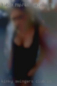 kinky swingers club in Tennessee looking for hung men