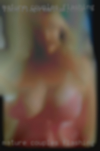 mature couples flashing discreet truckers