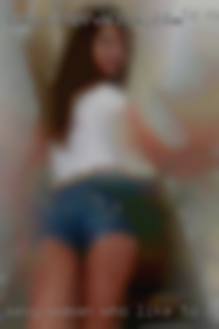 sexy woman who like to nude woman age 