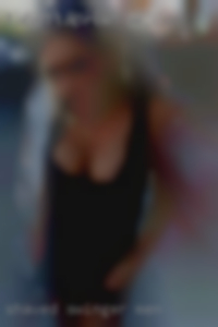 shaved swinger men who love to woman