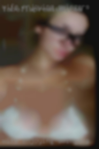 wife enjoying swingers fuck buddy